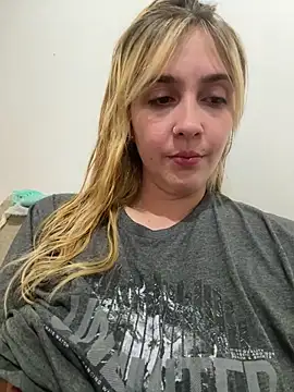 Snapshot of ayebran chatting on December 16, 2025, 3:33 am ayebran online show from December 16, 2025, 3:33 am