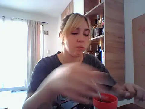 Snapshot of ayebran chatting on September 30, 2025, 11:38 am ayebran online show from September 30, 2025, 11:38 am