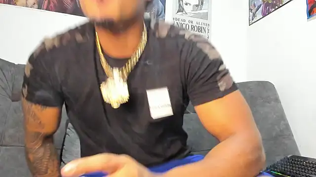  MACCARTHY TAYLOR online show from November 6, 2025, 1:09 am