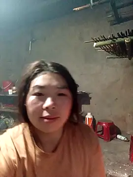 Snapshot of quynhkoolbae chatting on November 15, 2025, 11:31 pm quynhkoolbae online show from November 15, 2025, 11:31 pm