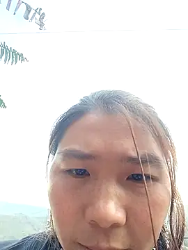 quynhkoolbae online show from February 9, 2026, 8:34 am