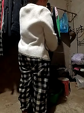 quynhkoolbae online show from January 17, 2026, 12:31 pm