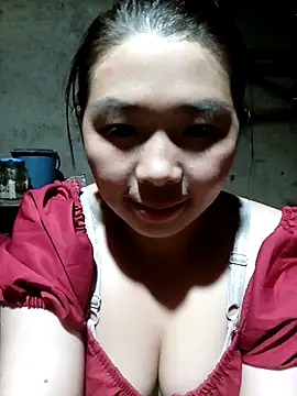 Snapshot of quynhkoolbae chatting on November 1, 2025, 12:54 pm quynhkoolbae online show from November 1, 2025, 12:54 pm