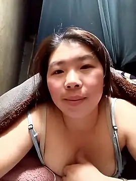 quynhkoolbae online show from January 15, 2026, 11:41 pm