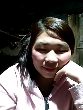 Snapshot of quynhkoolbae chatting on November 20, 2025, 2:07 pm quynhkoolbae online show from November 20, 2025, 2:07 pm