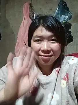 Snapshot of quynhkoolbae chatting on April 24, 2026, 1:02 pm quynhkoolbae online show from April 24, 2026, 1:02 pm