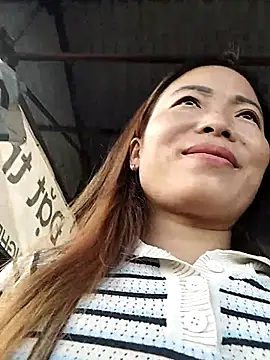 Snapshot of Annaacutee chatting on October 17, 2025, 11:50 pm Annaacutee online show from October 17, 2025, 11:50 pm