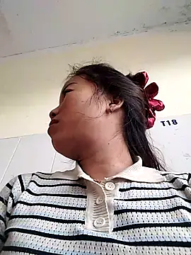 Snapshot of Annaacutee chatting on October 19, 2025, 1:19 am Annaacutee online show from October 19, 2025, 1:19 am