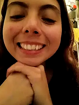 Snapshot of MoonBlueSex chatting on October 5, 2025, 4:25 am MoonBlueSex online show from October 5, 2025, 4:25 am