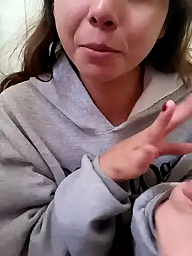 Snapshot of MoonBlueSex chatting on November 13, 2025, 4:44 pm MoonBlueSex online show from November 13, 2025, 4:44 pm