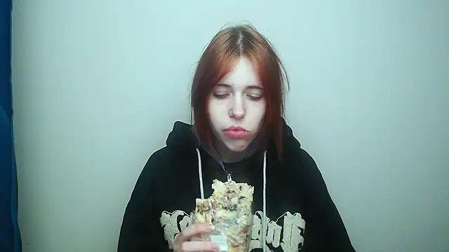 GuessMe    online show from December 5, 2025, 3:38 am