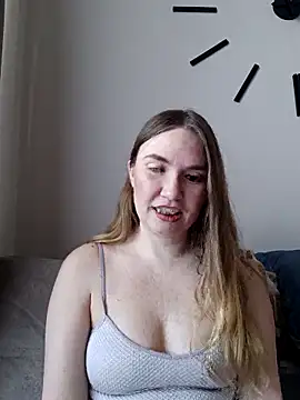 KisaVixen online show from February 28, 2026, 1:00 pm