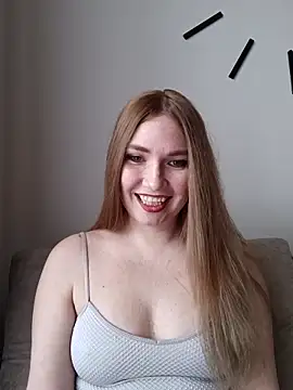 KisaVixen online show from March 25, 2026, 3:00 pm