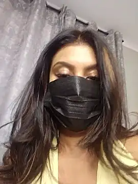 Snapshot of Indian_GlowingMiax chatting on May 2, 2026, 10:09 am Indian GlowingMiax online show from May 2, 2026, 10:09 am