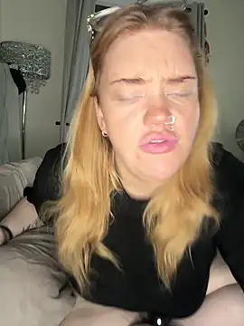 MysteriousMylaX online show from October 19, 2025, 10:29 am