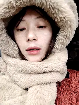 linda bae00 online show from November 13, 2025, 2:26 am