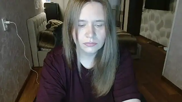 Snapshot of AdelinaLawson chatting on May 28, 2026, 5:37 am AdelinaLawson online show from May 28, 2026, 5:37 am
