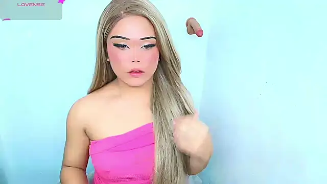 Cassandra Luxx online show from November 14, 2025, 7:17 pm