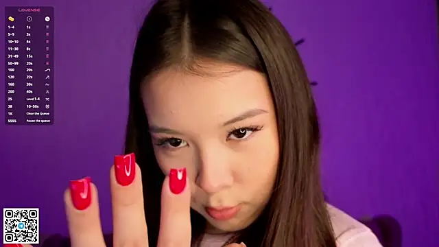 AlberthaEscue online show from November 9, 2025, 4:16 am