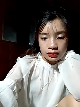 Snapshot of beobeo_2xx chatting on September 14, 2025, 2:39 pm beobeo 2xx online show from September 14, 2025, 2:39 pm