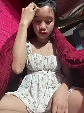 Snapshot of beobeo_2xx chatting on December 18, 2025, 2:49 am beobeo 2xx online show from December 18, 2025, 2:49 am