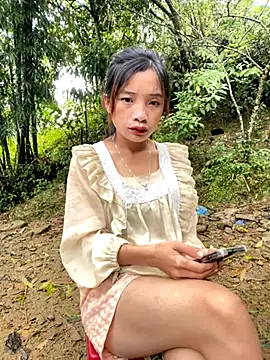 Snapshot of beobeo_2xx chatting on October 9, 2025, 1:50 am beobeo 2xx online show from October 9, 2025, 1:50 am