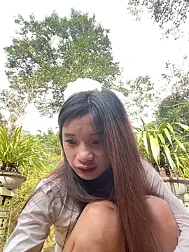 Snapshot of beobeo_2xx chatting on October 23, 2025, 1:37 am beobeo 2xx online show from October 23, 2025, 1:37 am