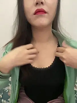 Snapshot of Dieknr chatting on December 16, 2025, 1:10 am Dieknr online show from December 16, 2025, 1:10 am