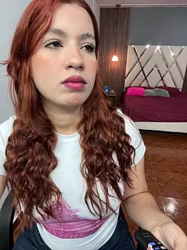Snapshot of olivia_jass chatting on May 25, 2026, 11:20 am olivia jass online show from May 25, 2026, 11:20 am