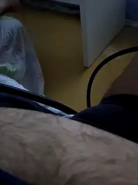 Snapshot of t-dog26 chatting on September 27, 2025, 3:01 am t-dog26 online show from September 27, 2025, 3:01 am