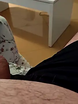 Snapshot of t-dog26 chatting on October 24, 2025, 4:50 pm t-dog26 online show from October 24, 2025, 4:50 pm