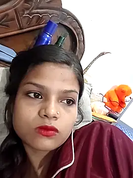 Komal0099 online show from October 23, 2025, 3:05 am