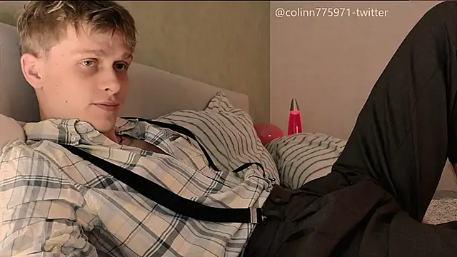 Snapshot of TalkingHead_0_ chatting on September 18, 2025, 10:24 pm TalkingHead 0 online show from September 18, 2025, 10:24 pm