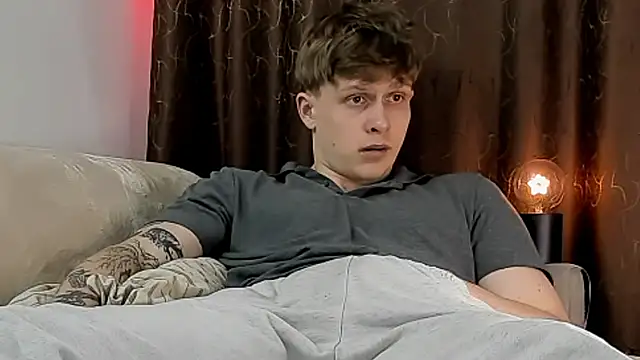 Snapshot of TalkingHead_0_ chatting on April 16, 2026, 4:30 pm TalkingHead 0 online show from April 16, 2026, 4:30 pm