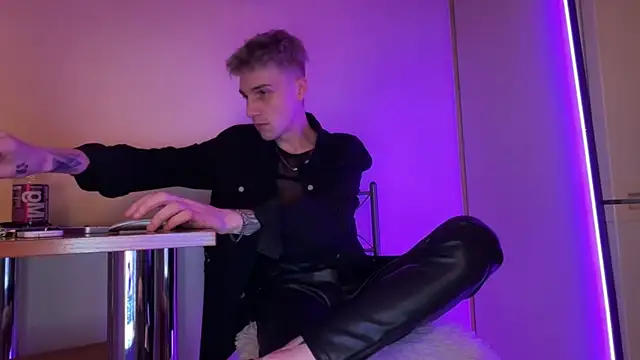 davesinner online show from April 6, 2026, 3:35 am