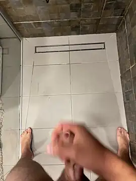 MrZli online show from October 26, 2025, 1:11 pm