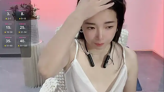 Xiali-166 online show from September 19, 2025, 10:36 pm