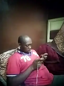 TinnyVsGiant online show from November 1, 2025, 10:25 pm