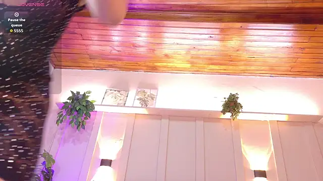 Snapshot of Daiisy_kiss chatting on December 18, 2025, 7:07 pm Daiisy kiss online show from December 18, 2025, 7:07 pm