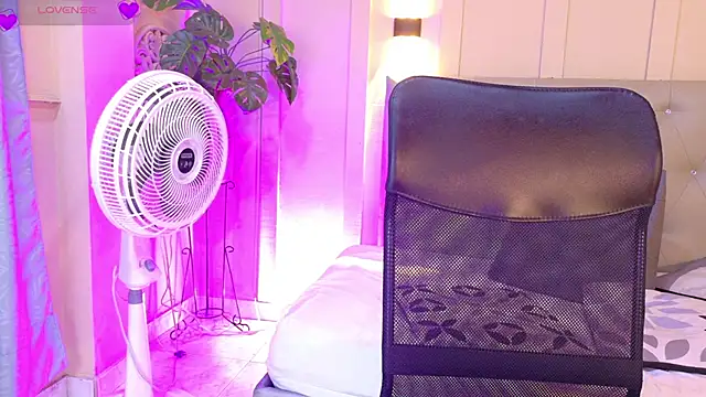 Snapshot of Daiisy_kiss chatting on January 19, 2026, 11:58 am Daiisy kiss online show from January 19, 2026, 11:58 am