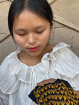 Snapshot of milo_bae chatting on March 2, 2026, 7:26 am milo bae online show from March 2, 2026, 7:26 am