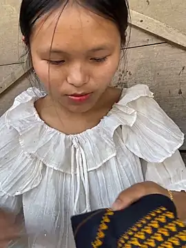 Snapshot of milo_bae chatting on March 2, 2026, 6:36 am milo bae online show from March 2, 2026, 6:36 am