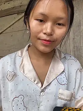 milo bae online show from April 20, 2026, 3:09 am