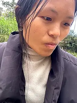 Snapshot of milo_bae chatting on January 9, 2026, 4:19 am milo bae online show from January 9, 2026, 4:19 am