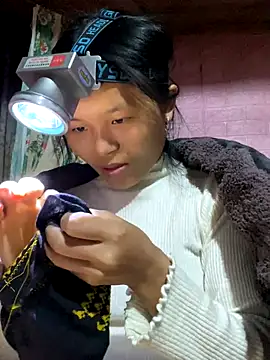 Snapshot of milo_bae chatting on January 6, 2026, 2:26 am milo bae online show from January 6, 2026, 2:26 am