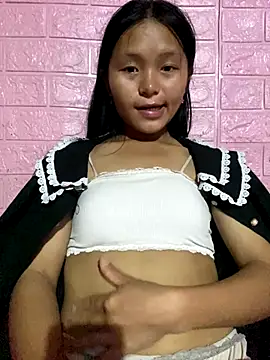 milo bae online show from October 24, 2025, 1:59 am