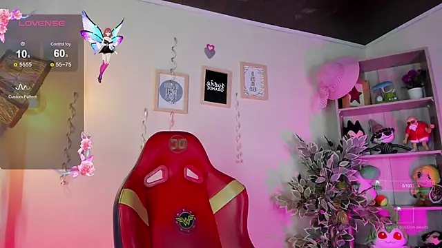 Snapshot of Lana_Dreams_ chatting on September 10, 2025, 12:37 pm Lana Dreams online show from September 10, 2025, 12:37 pm