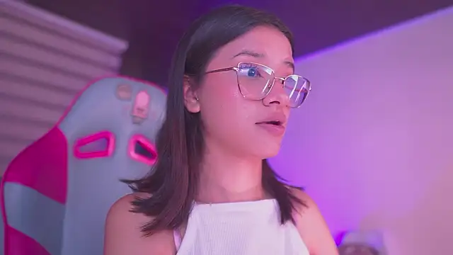 Lana Dreams  online show from February 3, 2026, 1:16 am