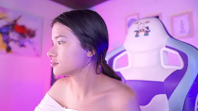 Snapshot of Lana_Dreams_ chatting on November 6, 2025, 12:47 am Lana Dreams online show from November 6, 2025, 12:47 am