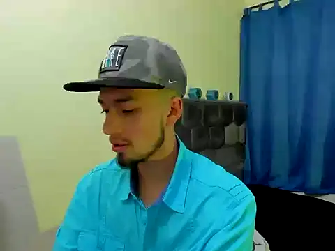 Snapshot of theostone chatting on September 23, 2025, 5:58 am theostone online show from September 23, 2025, 5:58 am